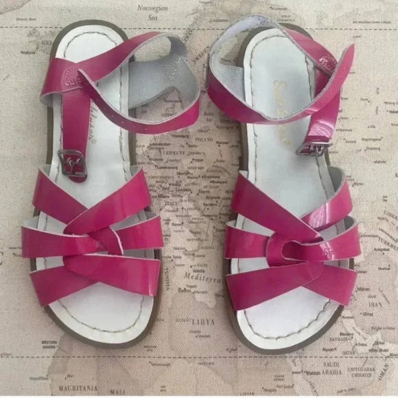 Salt Water Sandals by Hoy Shoes - Salt Water Original 5 Hot Pink
Patent Leather